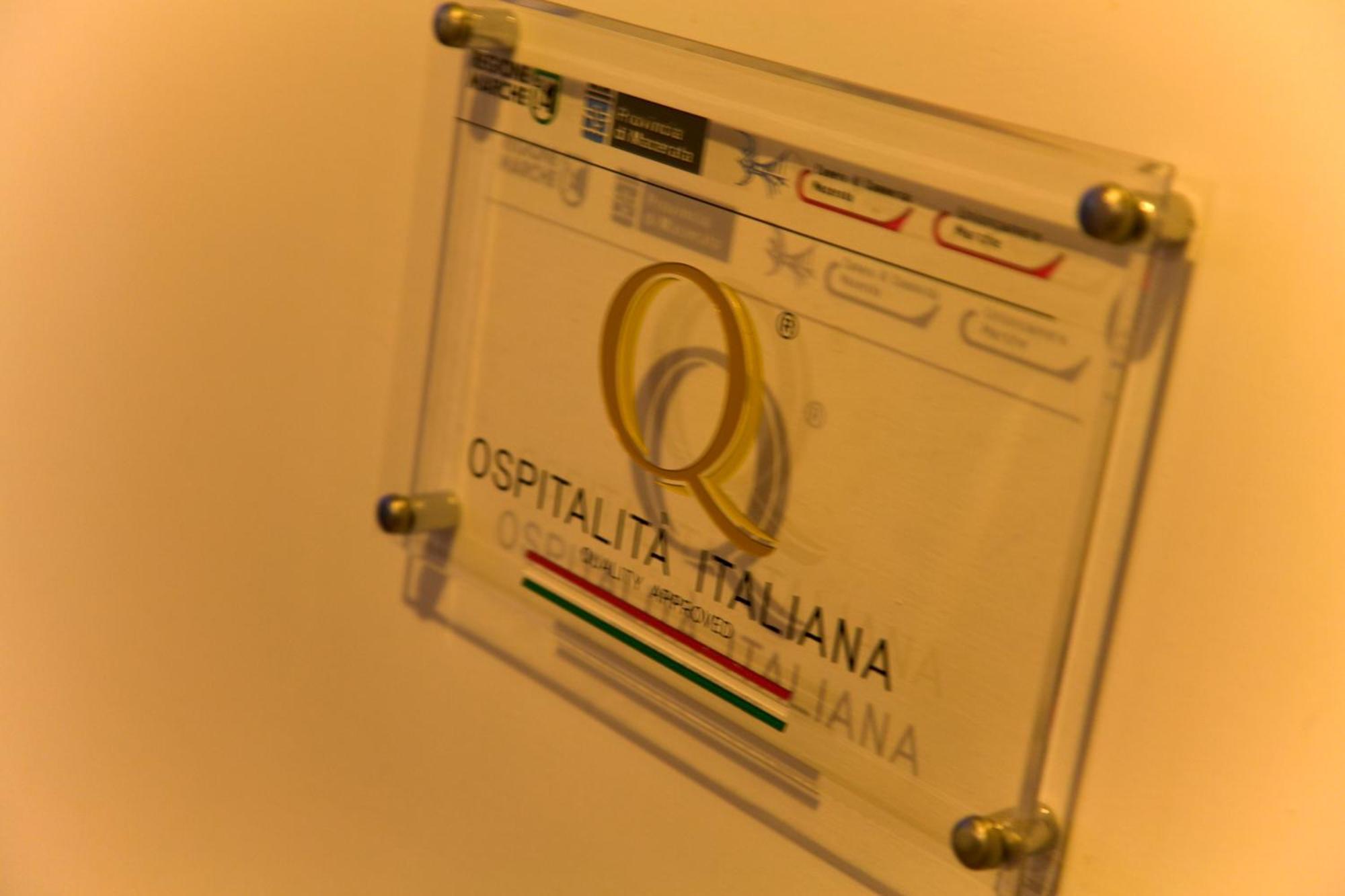Osteria Dei Segreti Pensionat Appignano  Eksteriør billede